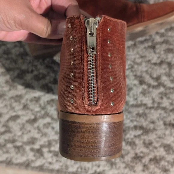 Anthropologie Ankle Boots - Picture 2 of 5